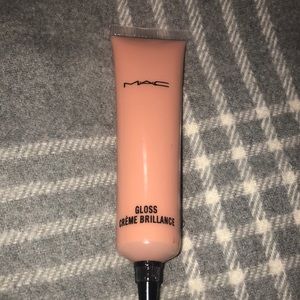 Mac lip gloss
